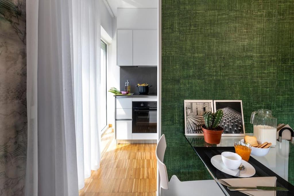 Appartamenti Vela Milano Centro Con Garage Екстериор снимка