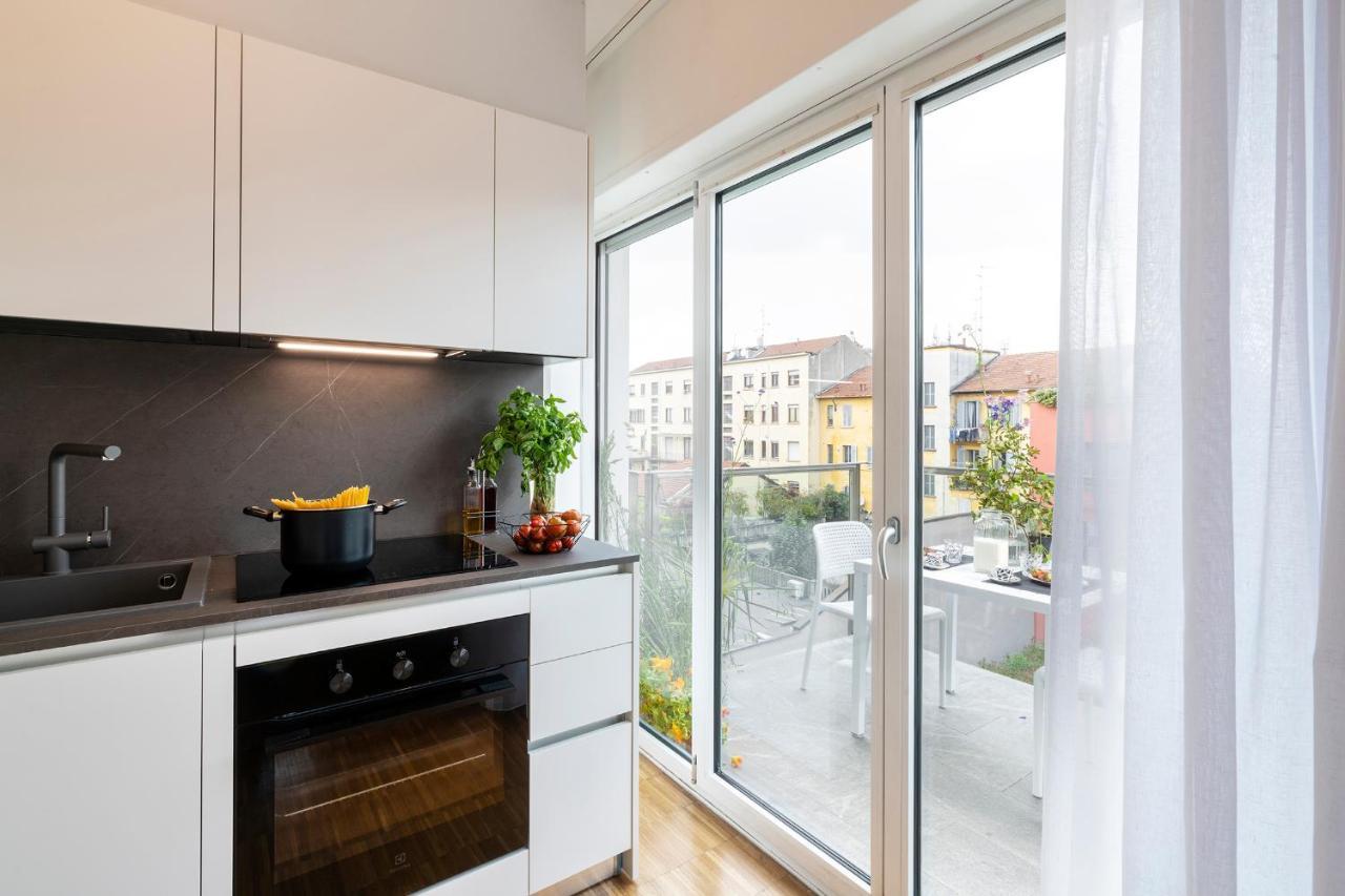 Appartamenti Vela Milano Centro Con Garage Екстериор снимка